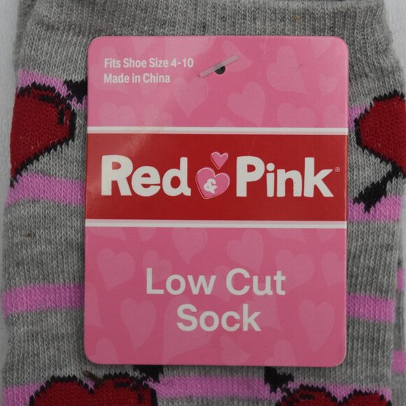 2 Pair of Low Cut Socks Womens Red Hearts Pink Stripes on Gray Lot - Picture 3 of 3